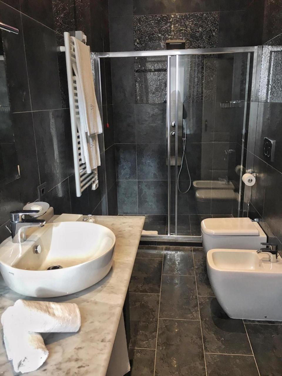 Via Veneto Suites Рим Екстер'єр фото
