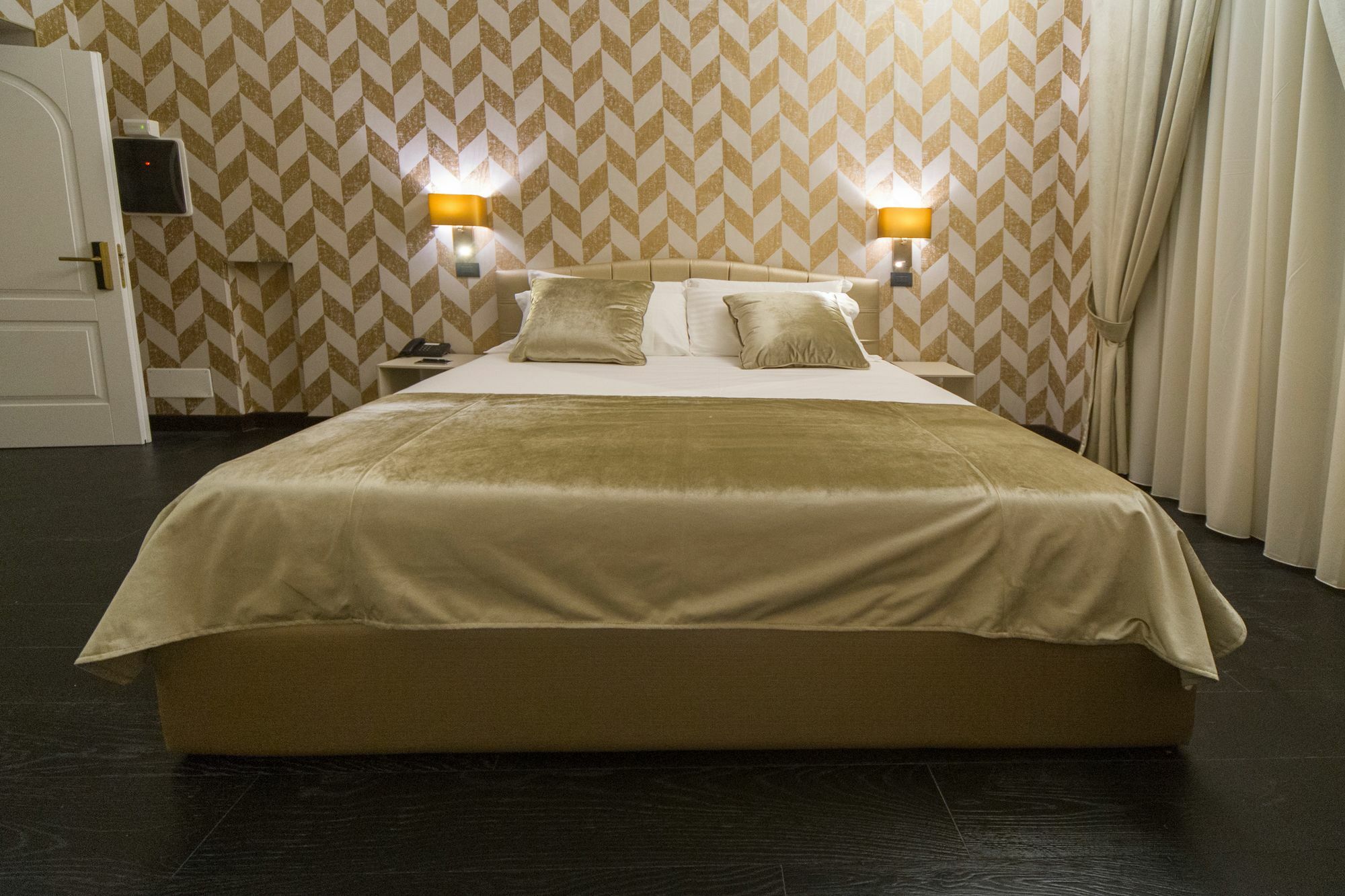 Via Veneto Suites Рим Екстер'єр фото